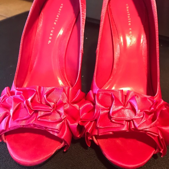 Pink heels - Picture 2 of 2